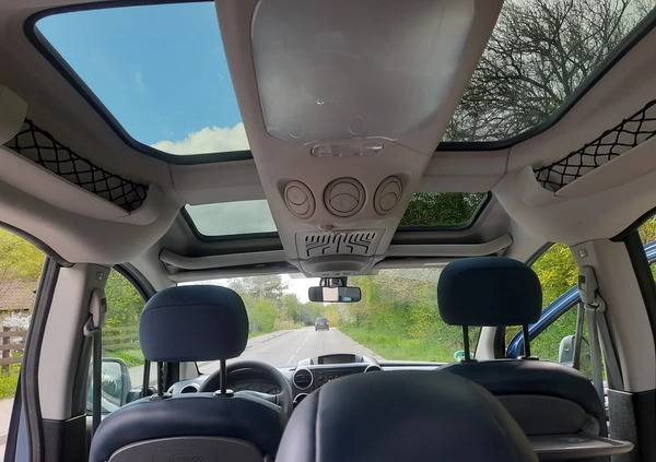 Citroen Berlingo cena 26900 przebieg: 255000, rok produkcji 2010 z Pakość małe 562